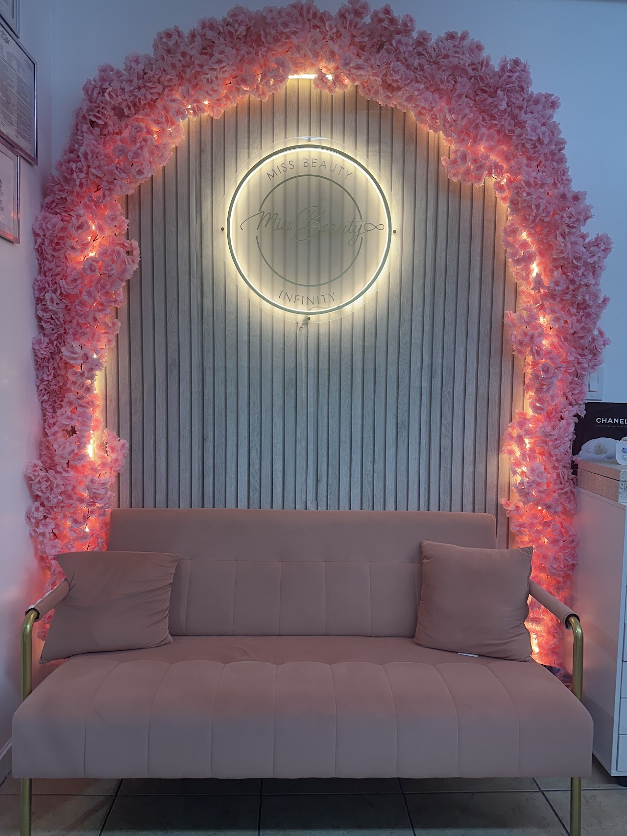 Luxury Salon Interior